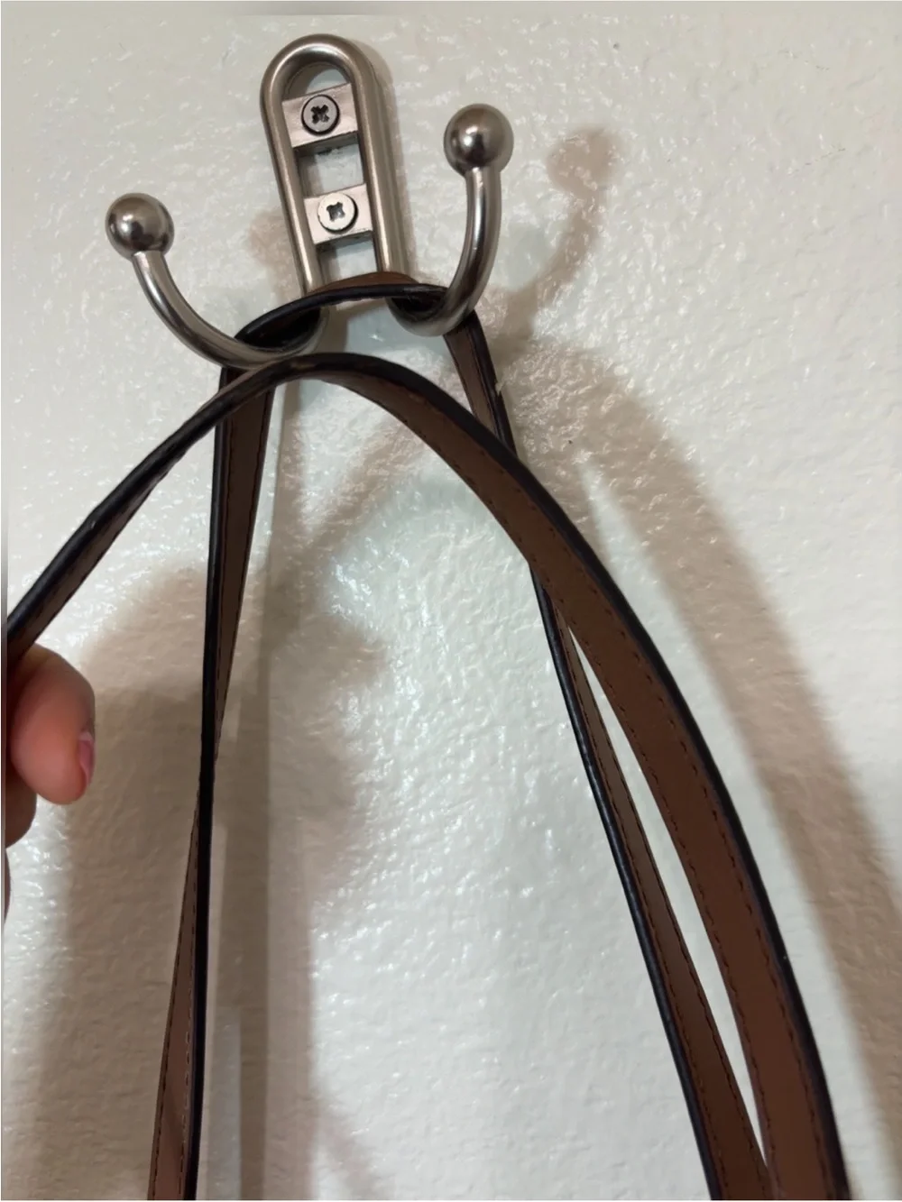 Michael Kors Tan Pebbled Leather Tote - Picture 7 of 12
